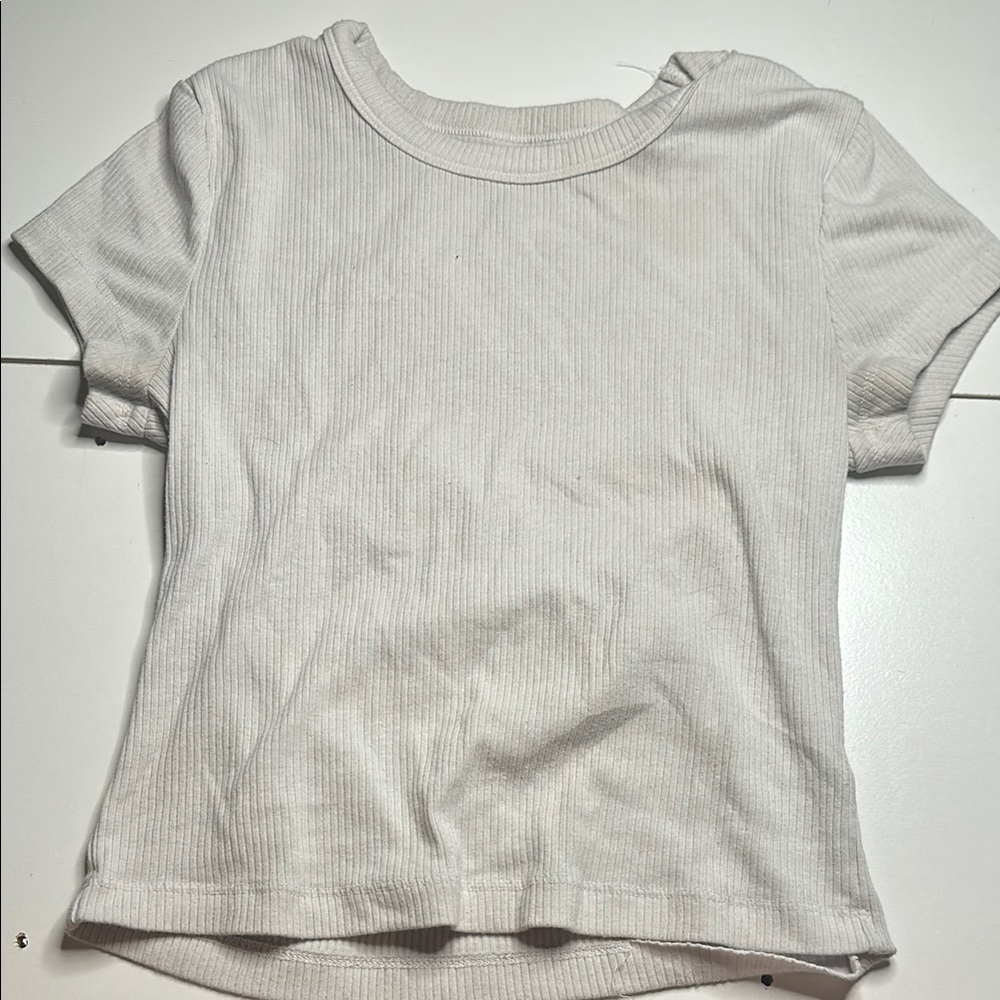 Arizona Jean Company White Short Sleeve Tee